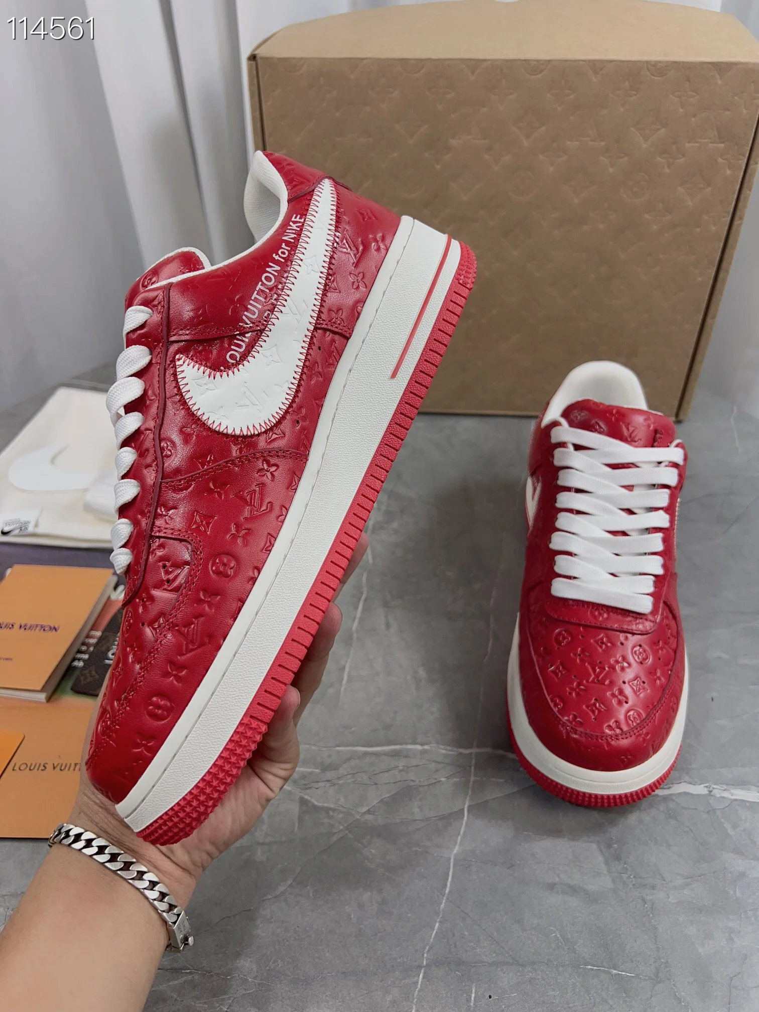 LV x Nike $119 gallery