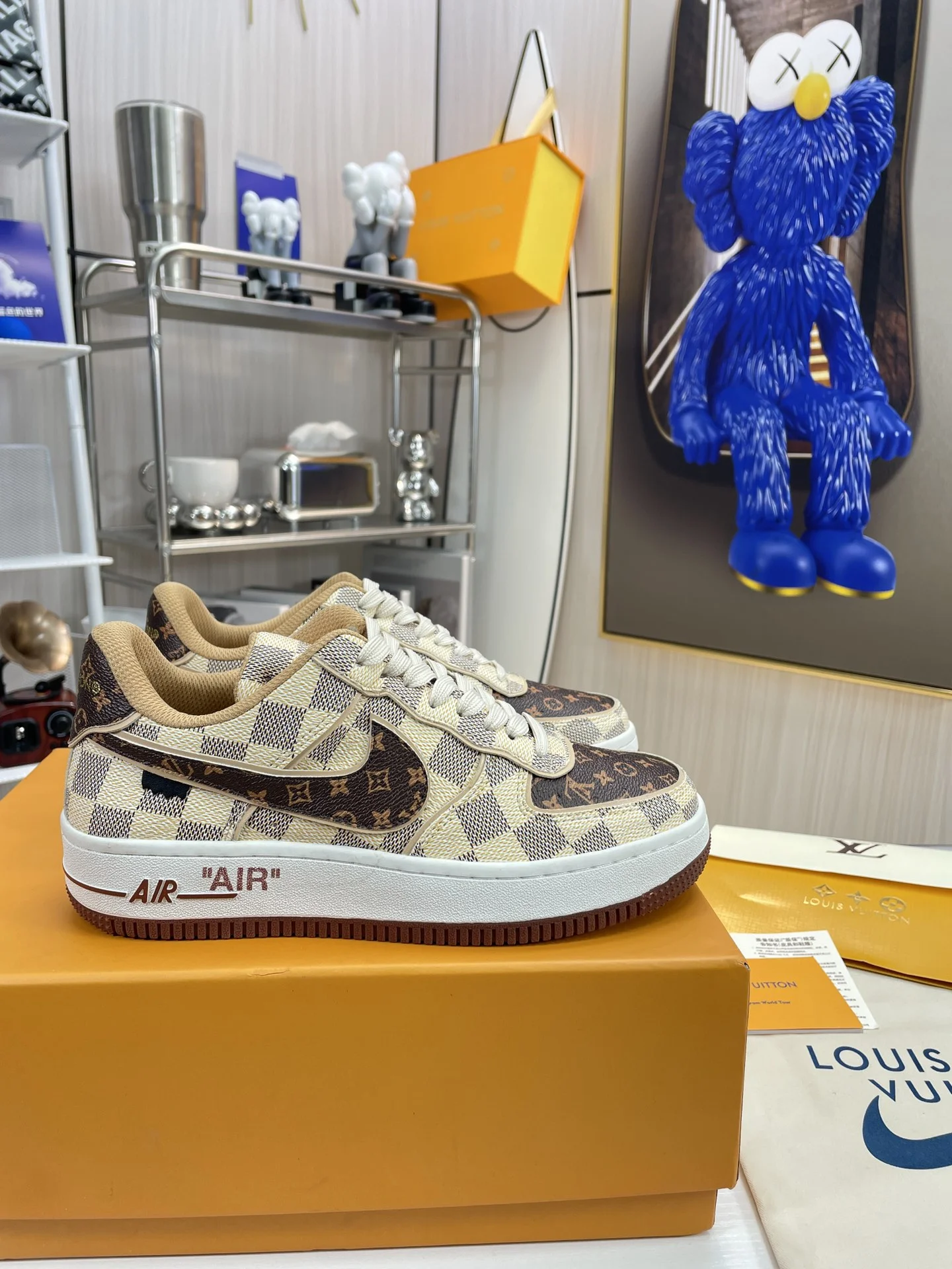 LV x Nike $72 gallery