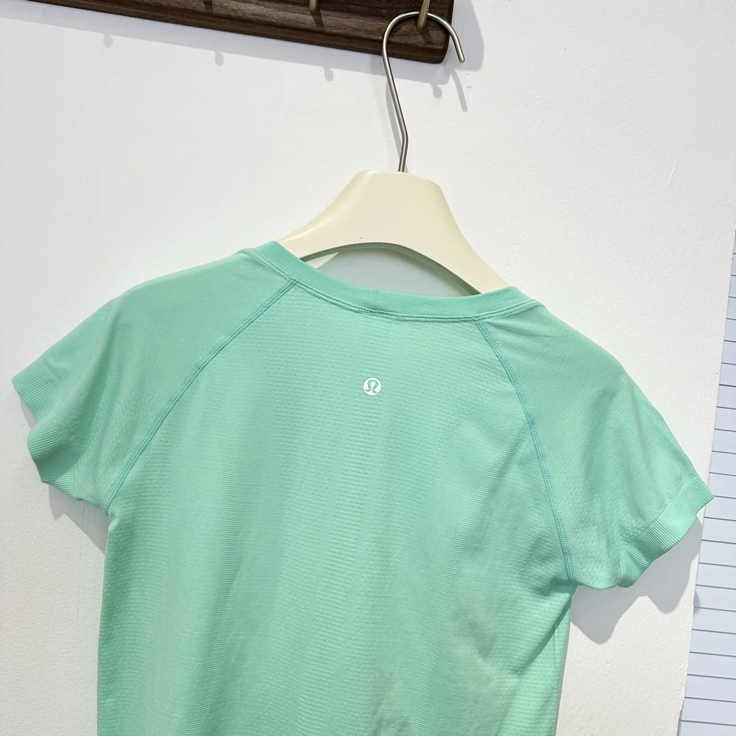 Lululemon $35 gallery