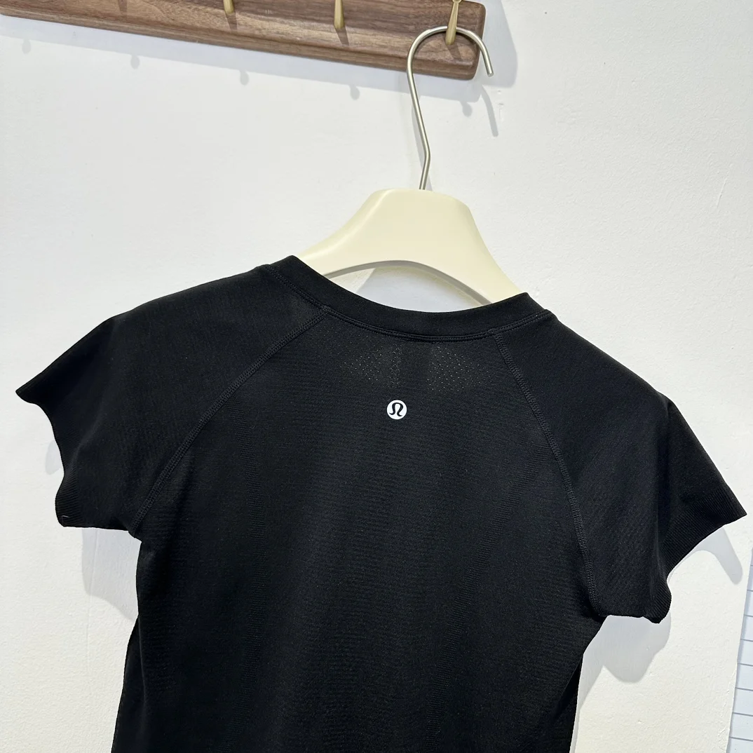 Lululemon $35 gallery