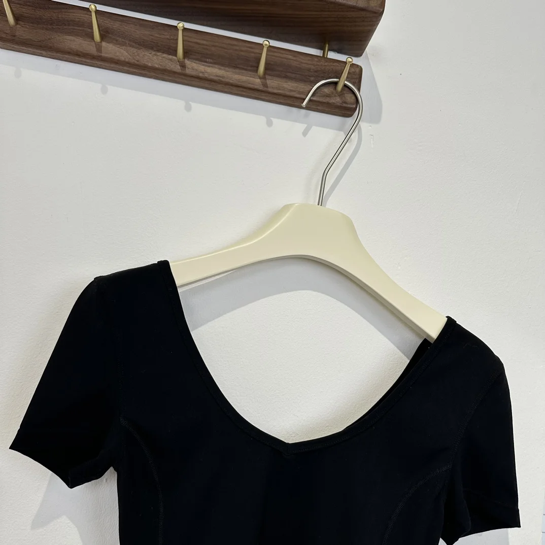 Lululemon $35 gallery