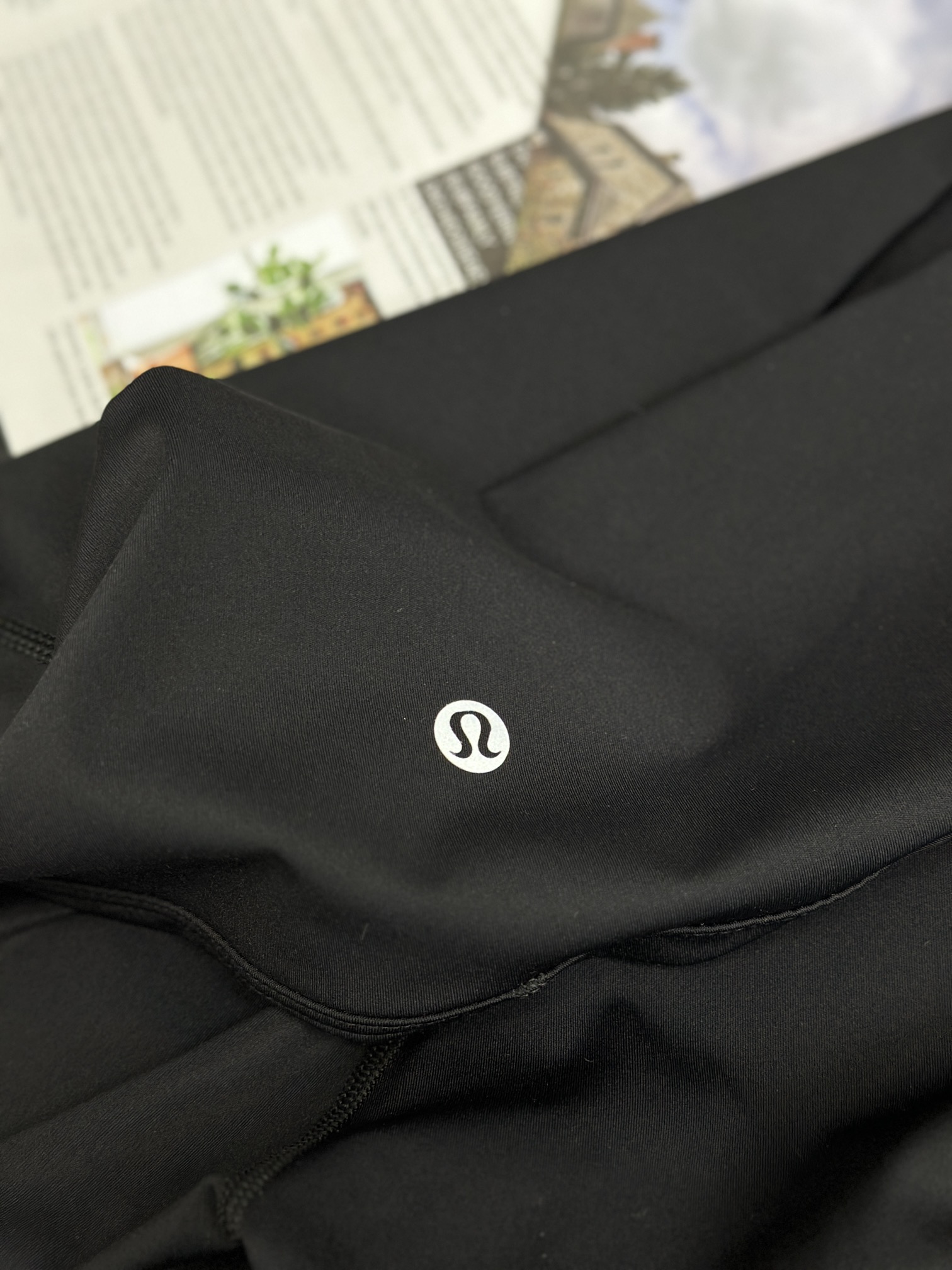 Lululemon $40 gallery