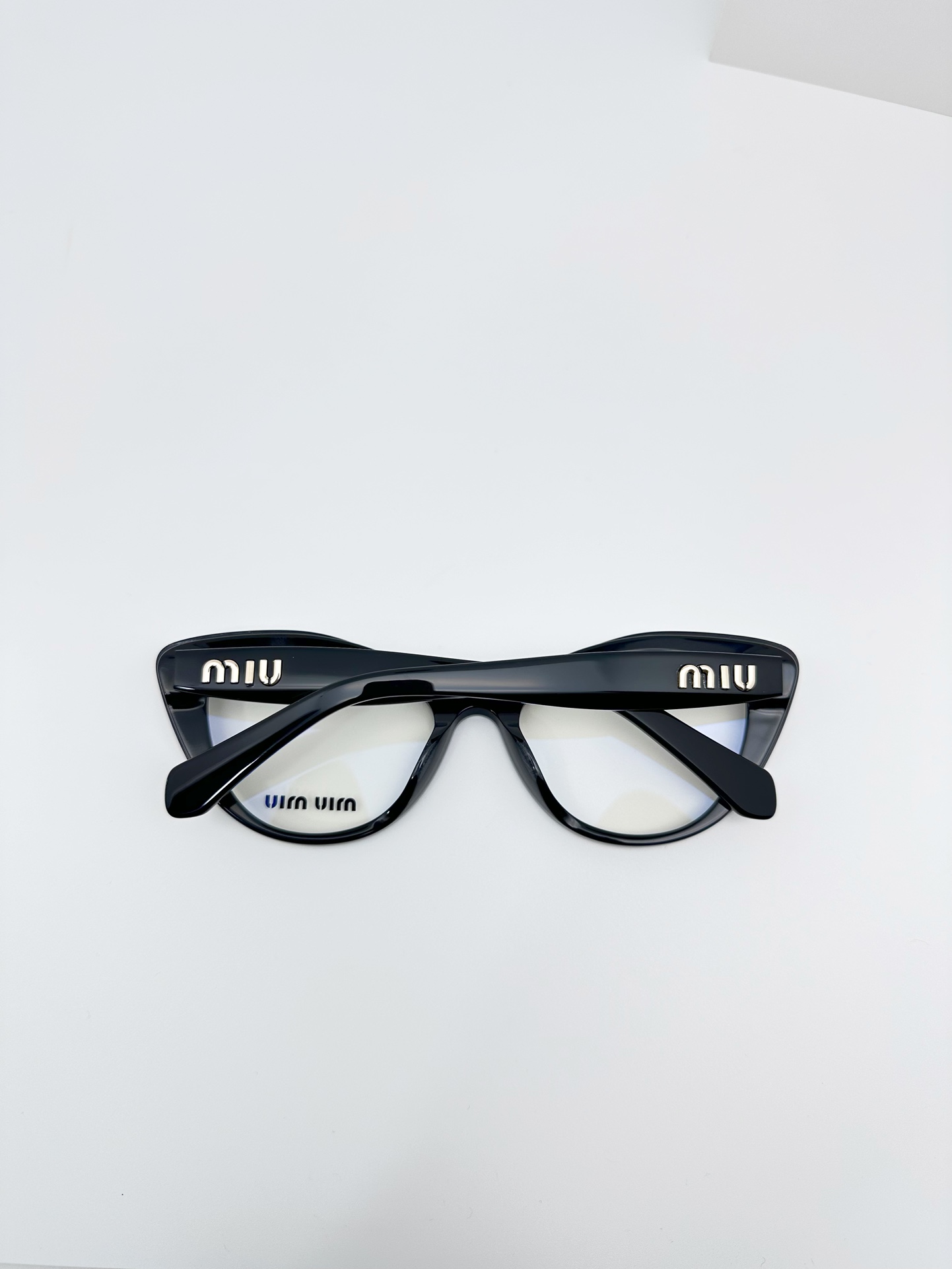 MIUMIU 23.99$  code 314-7338-R gallery