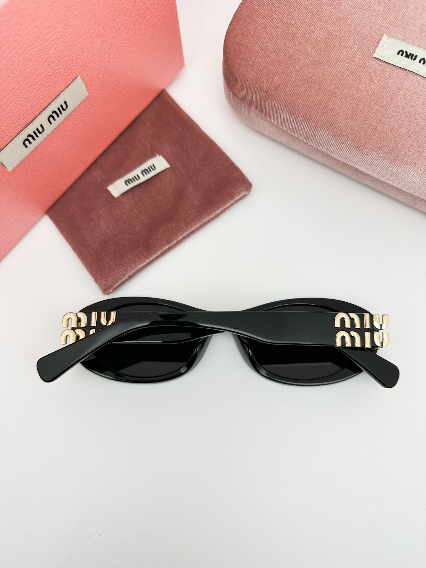 MIUMIU 23.99$  code 314-7339-R gallery