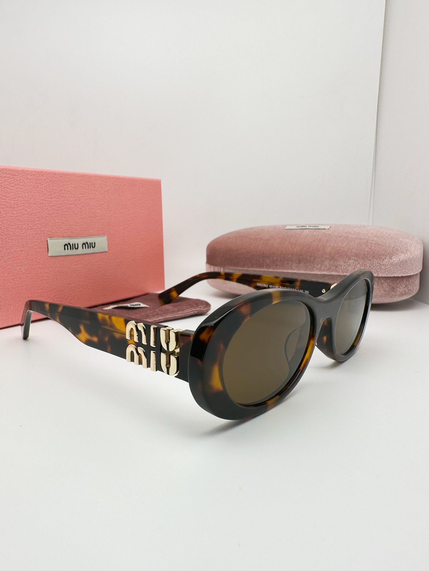 MIUMIU 23.99$  code 314-7339-R gallery