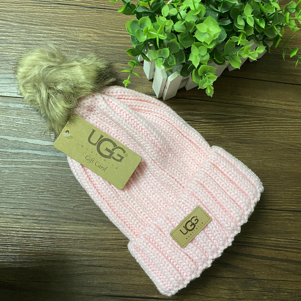 MM846 UGG Knitted hat gallery