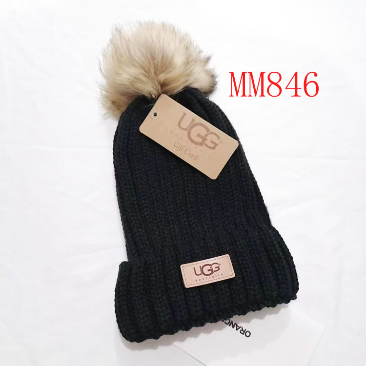 MM846 UGG Knitted hat gallery