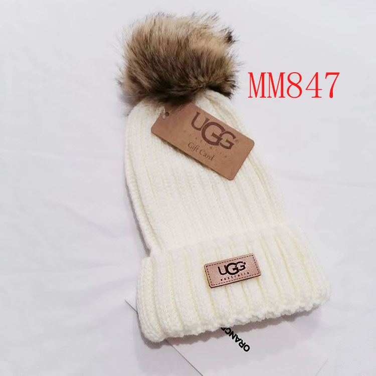 MM846 UGG Knitted hat gallery