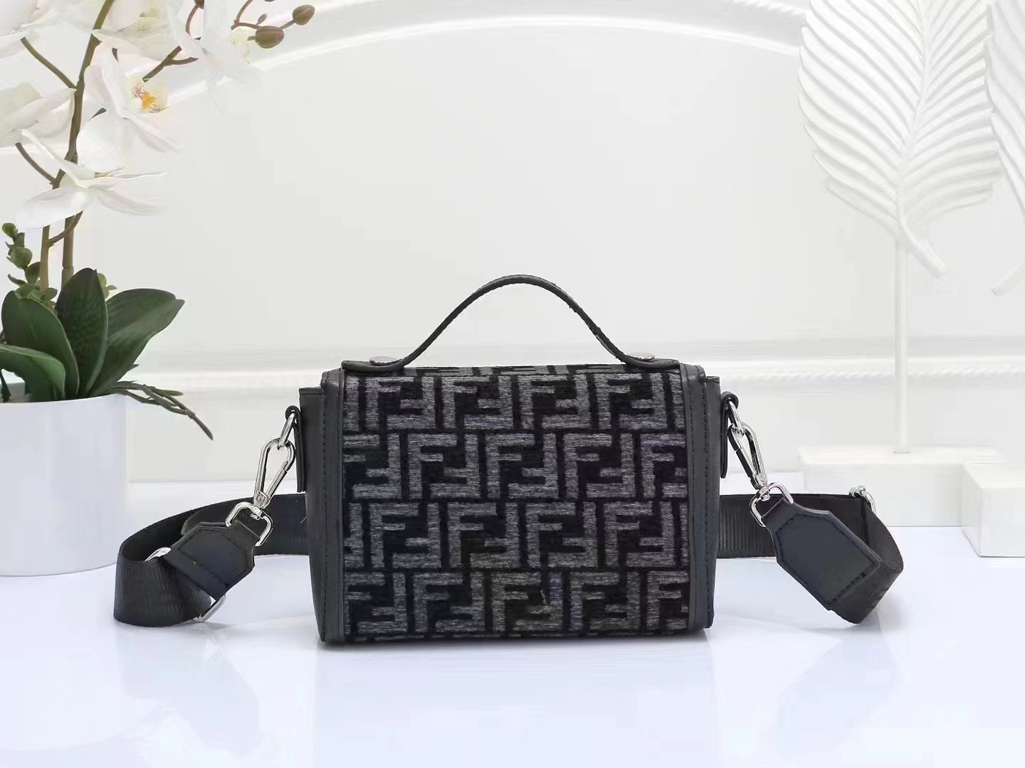 MN2930-MN2934，Fendi bag 239.99 gallery