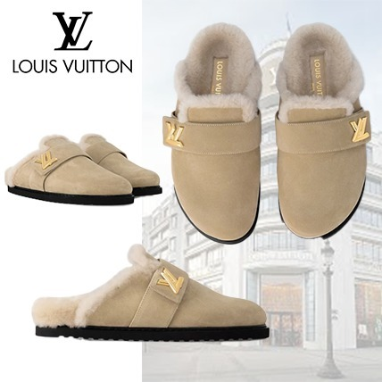 Maz1292  Louis Vuitton Slippers  62887 gallery