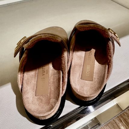 Maz1292  Louis Vuitton Slippers  62887 gallery