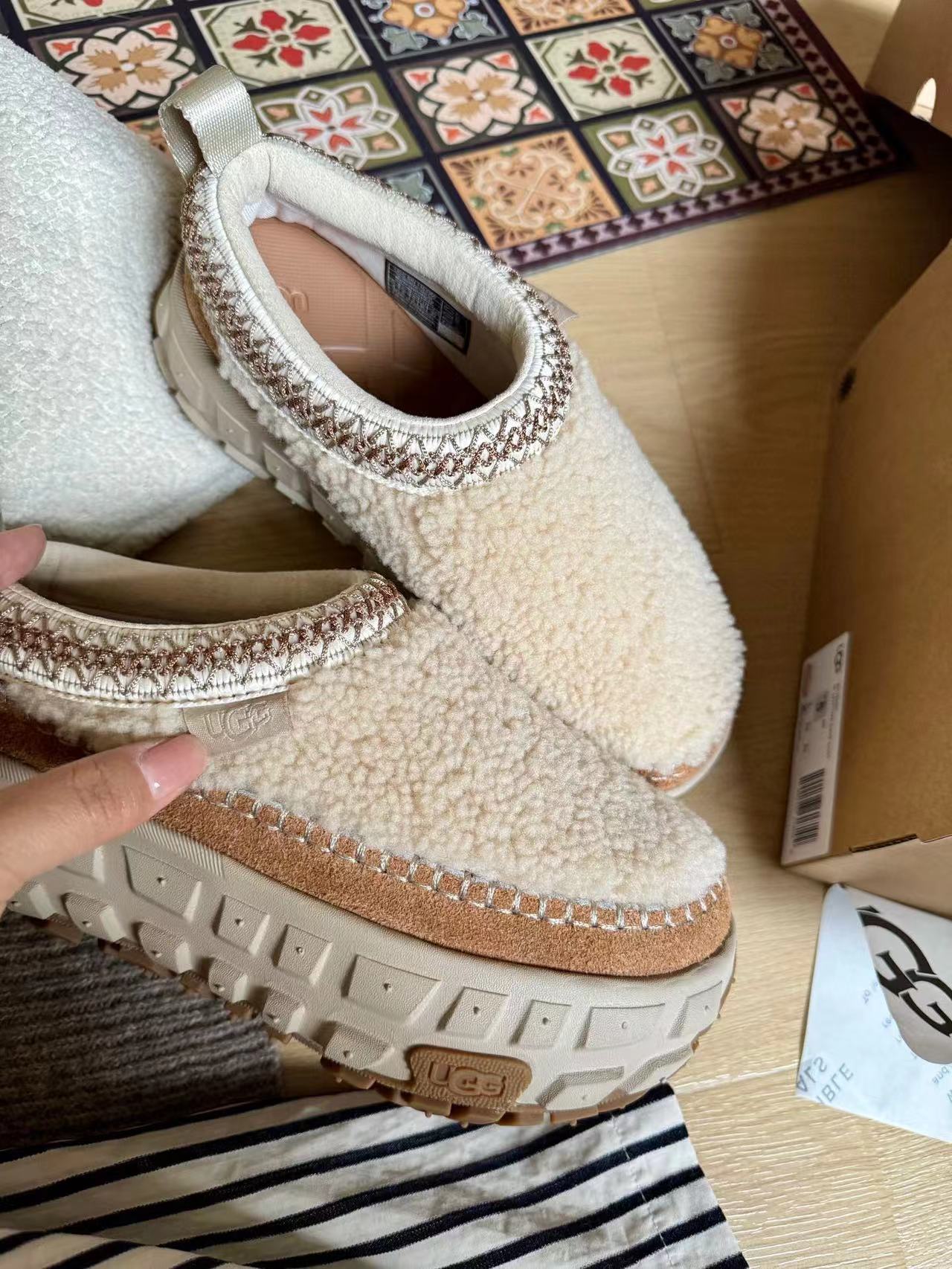 Maz163 UGG 69.99$ - UGG2 gallery