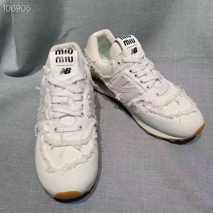 Miumiu&New Balance $100 gallery