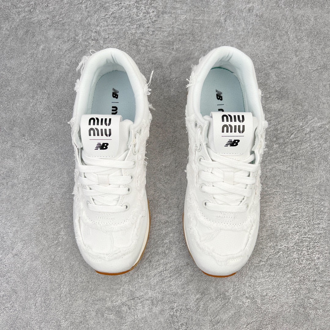 NB574&MIUMIU 62$    10350-T gallery