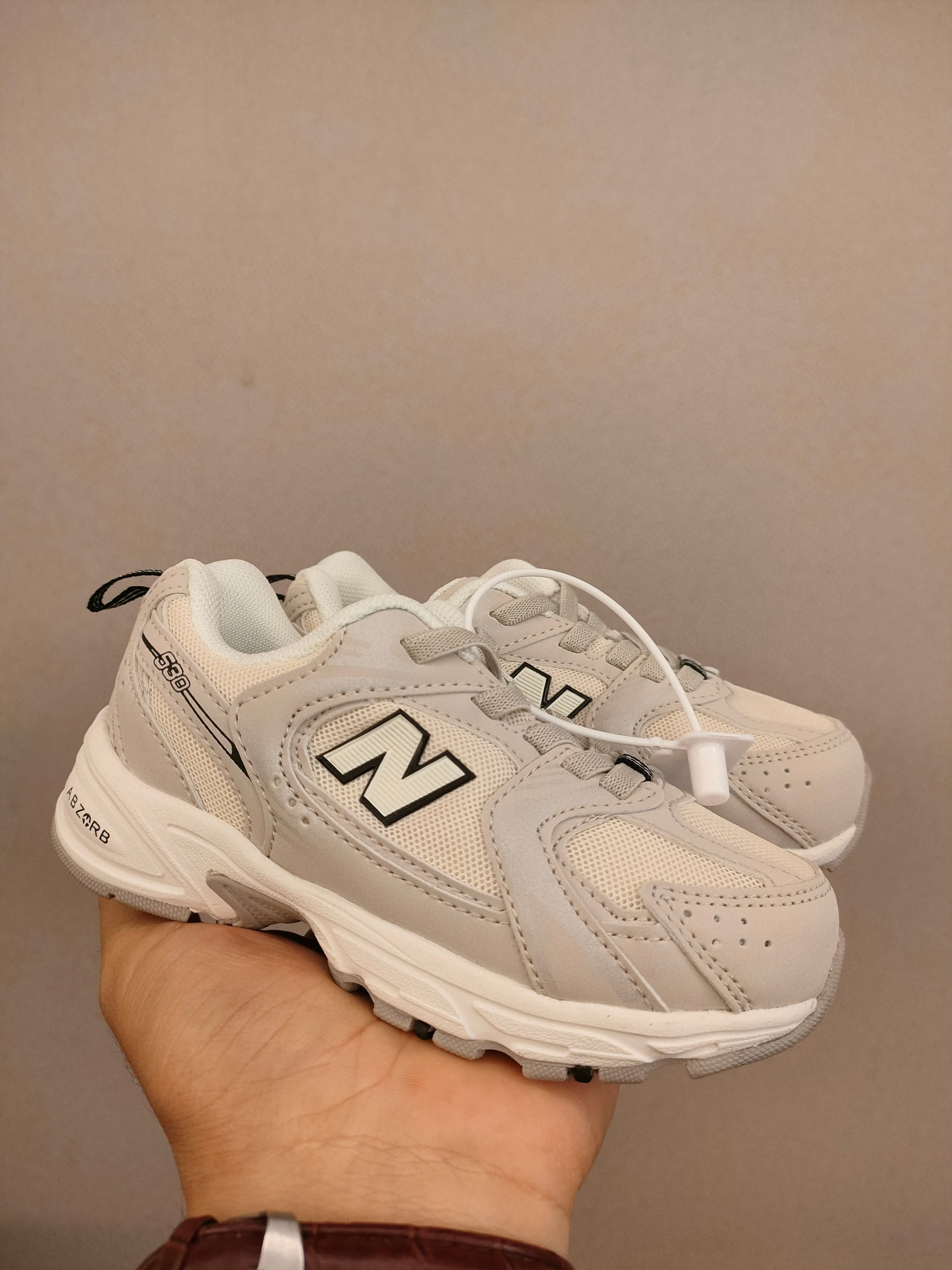 NB 43.81$    CODE 294-10322-T gallery