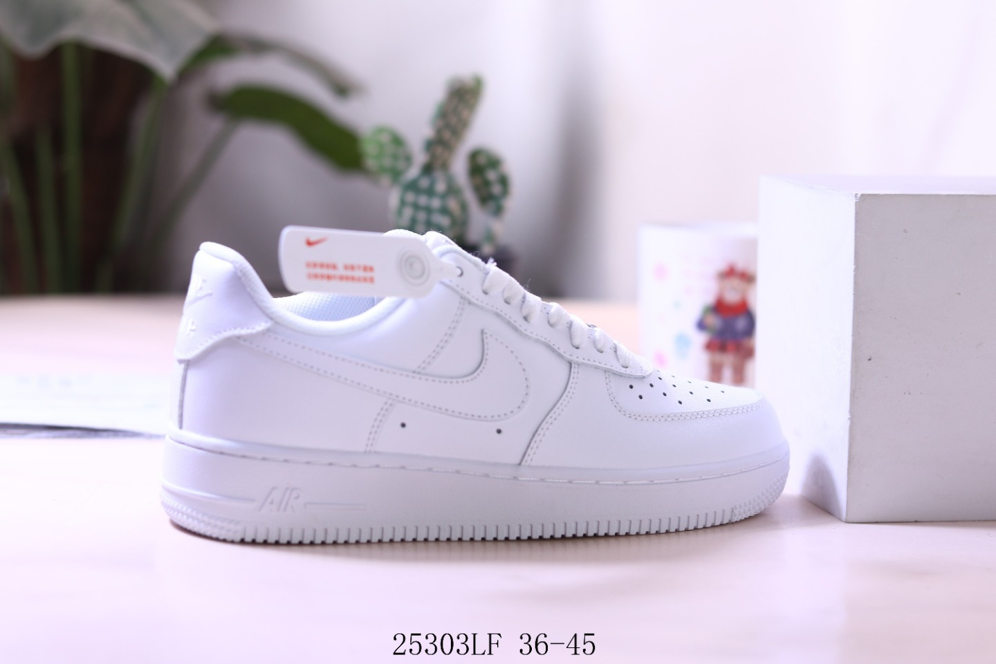 NIKE 36.66$  code 351-5922-R gallery