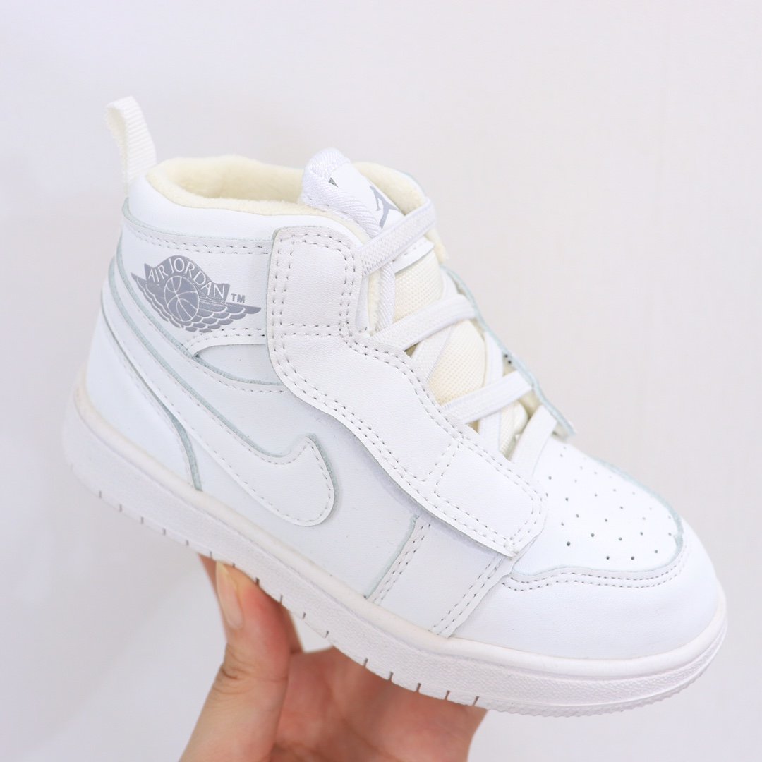 NIKE 38.41$  CODE 294-2456-R gallery