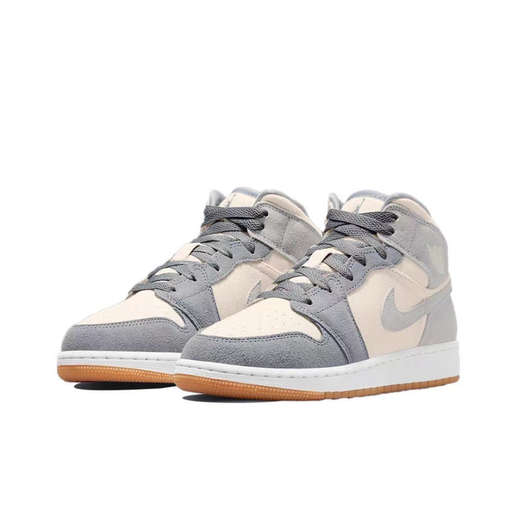 NIKE 49.66$ code 351-5814-R gallery