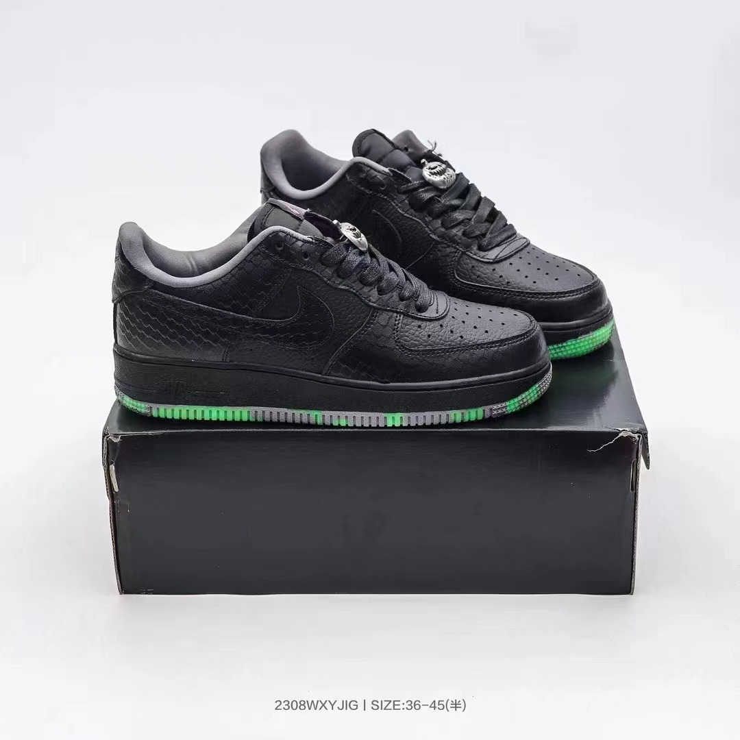 NIKE 53.91$   code 351-9652-T gallery