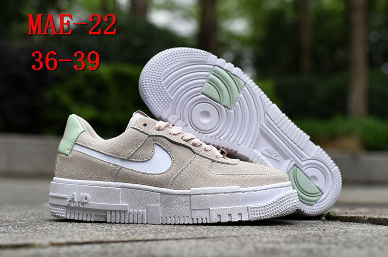 NIKE 58.88$  code 351-5957-R gallery