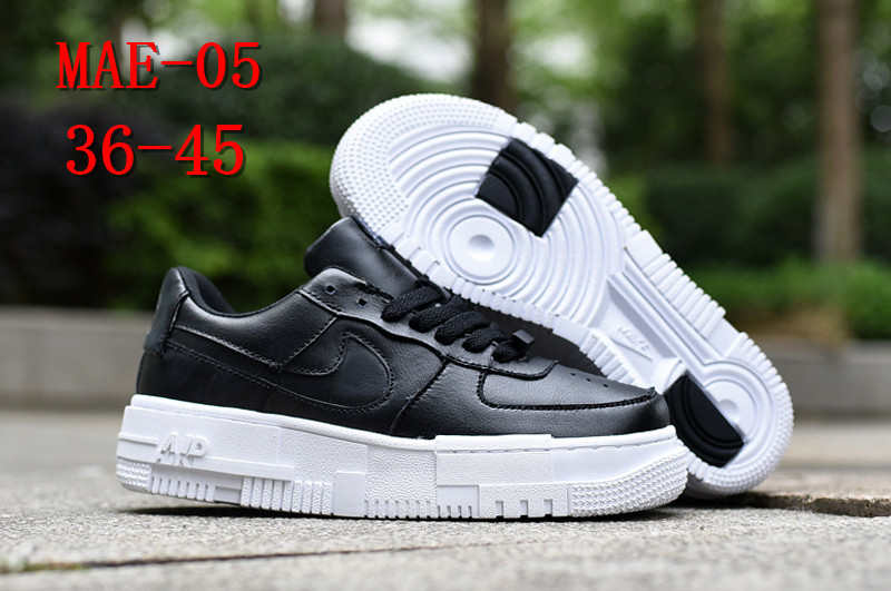 NIKE 58.88$  code 351-5957-R gallery