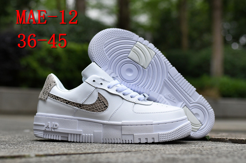 NIKE 58.88$  code 351-5957-R gallery