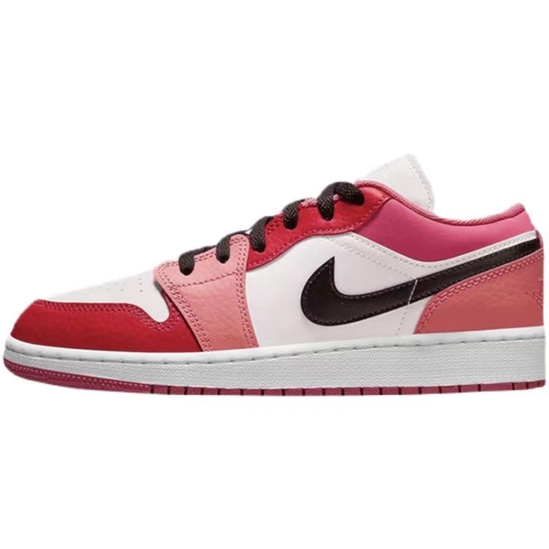 NIKE 69.99$ code 351-5844-R gallery