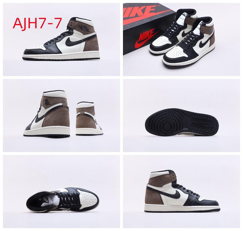 NIKE  47.69$   4243-M gallery