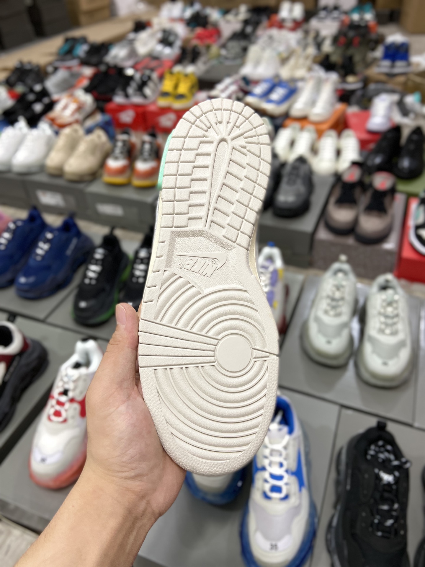 NIKE $80 gallery