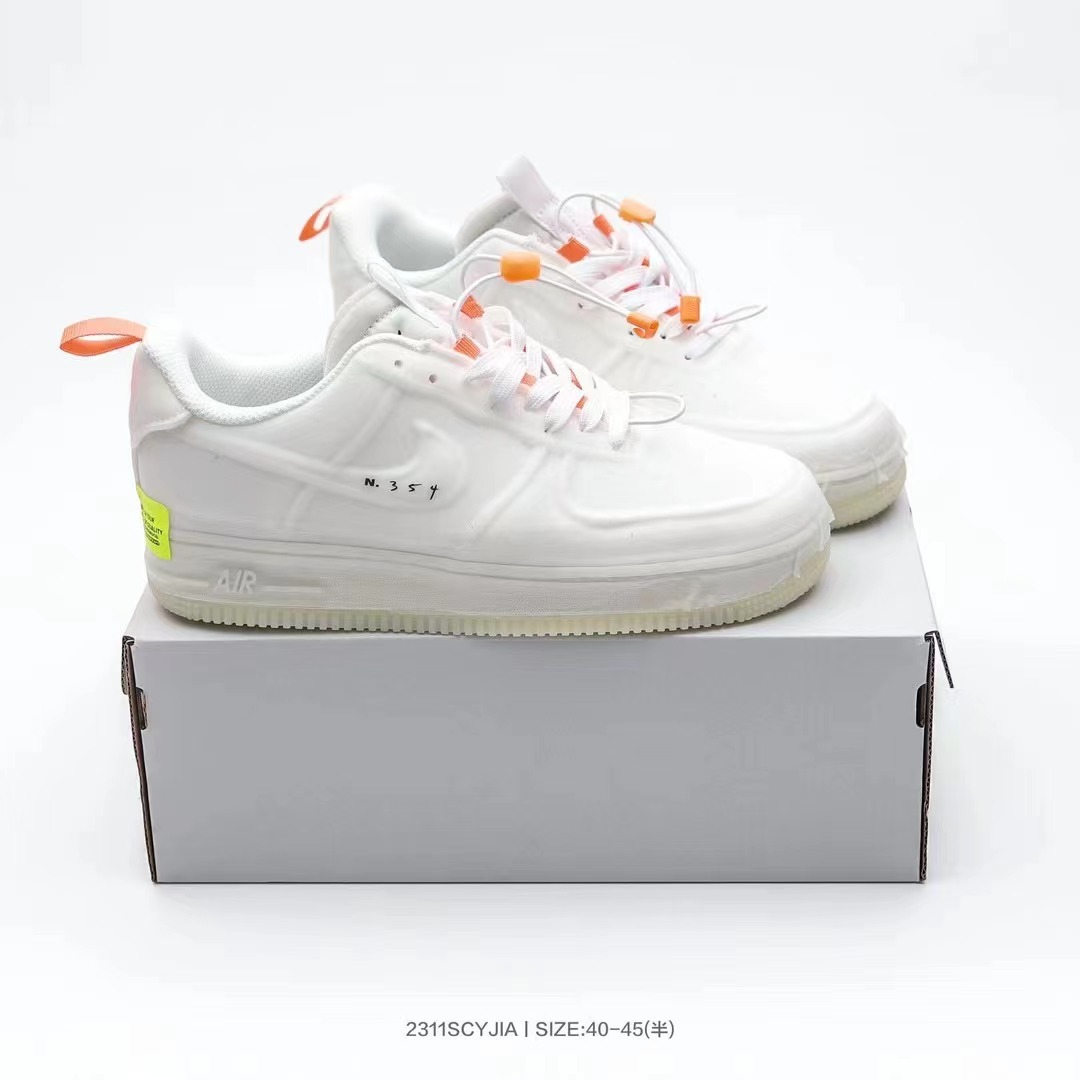 NIKE  80.85$   CODE 351-6807-R gallery