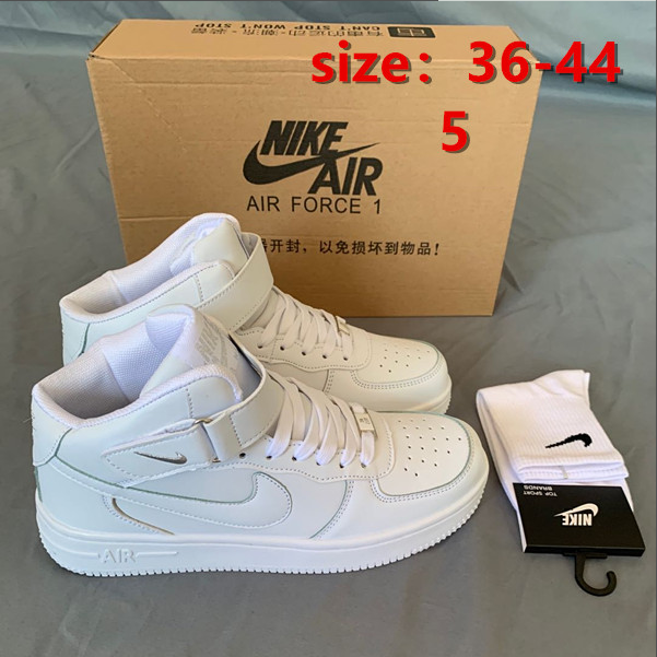 Nike 24.99$   207-4331-M gallery