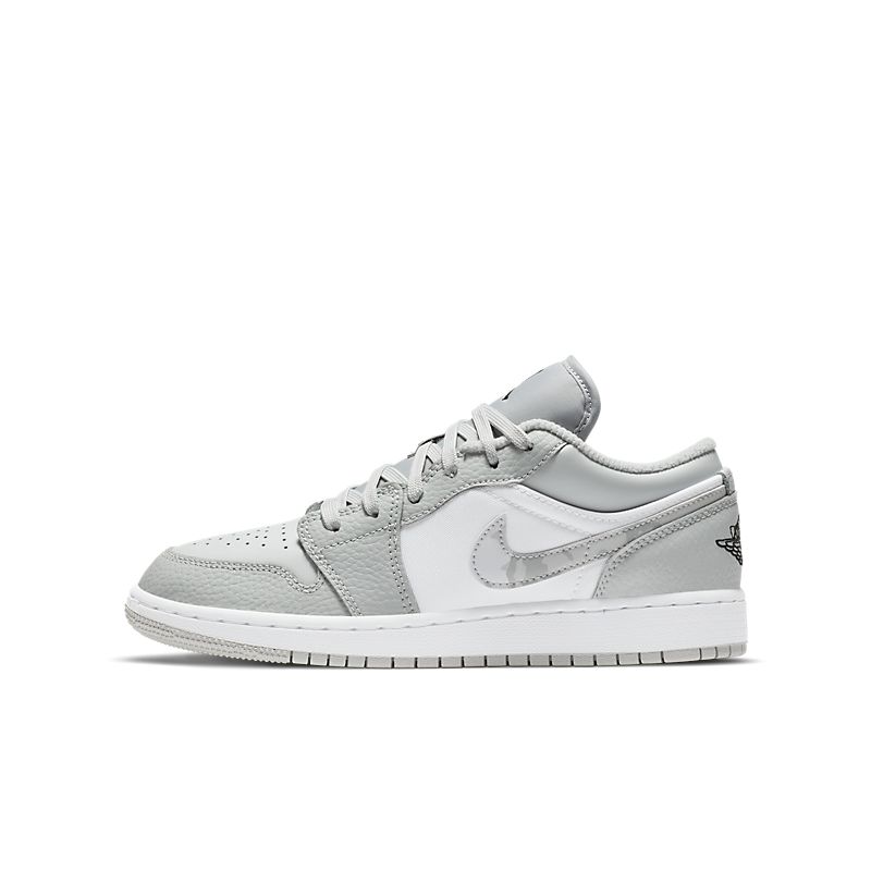 Nike 45.66$AJ1 编号351-2688-R gallery