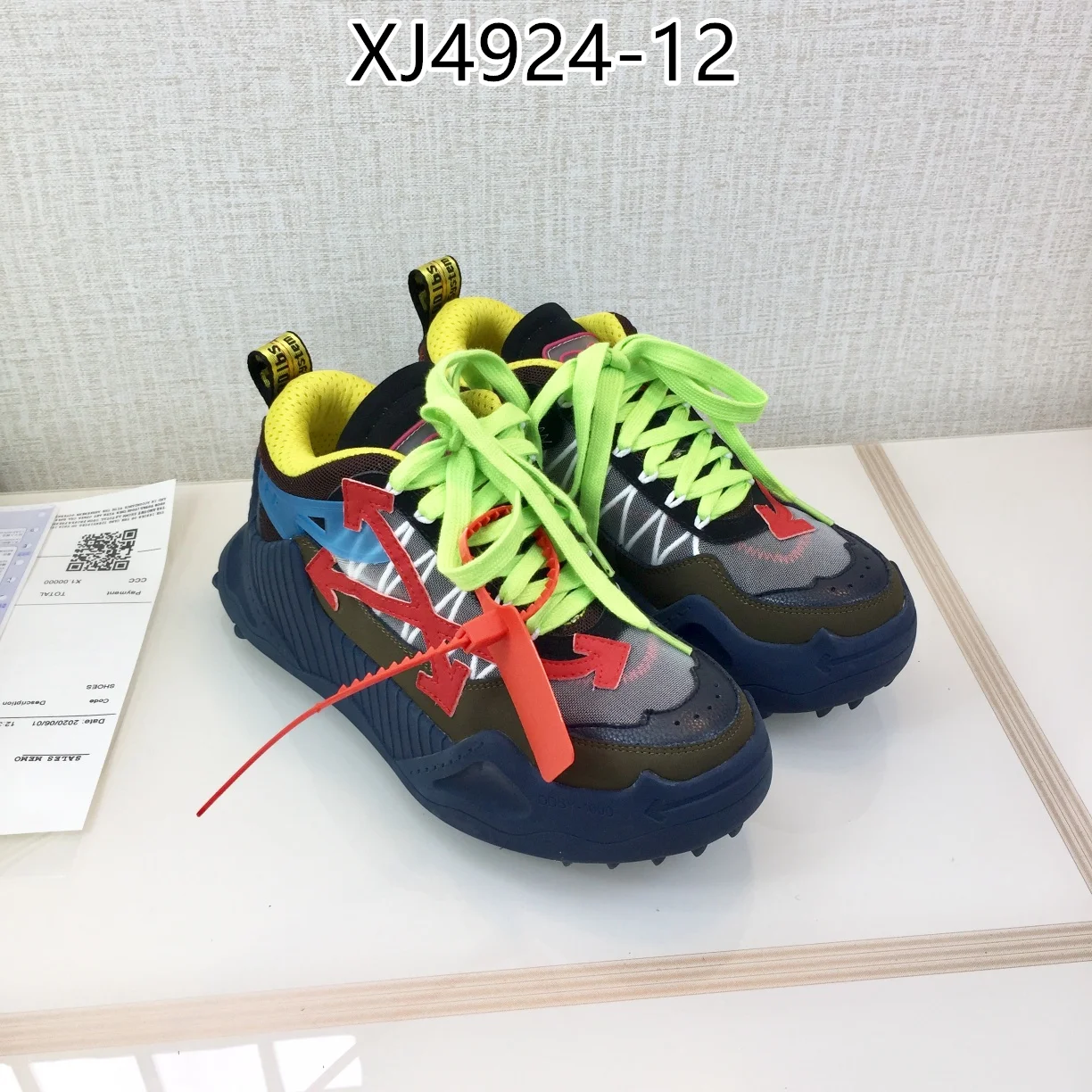 OFF-WHITE $102 gallery