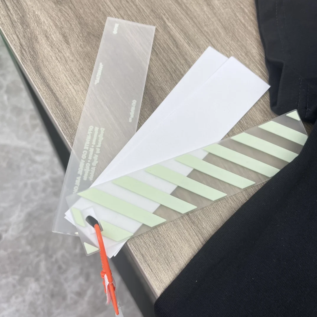 OFF-WHITE $34 gallery