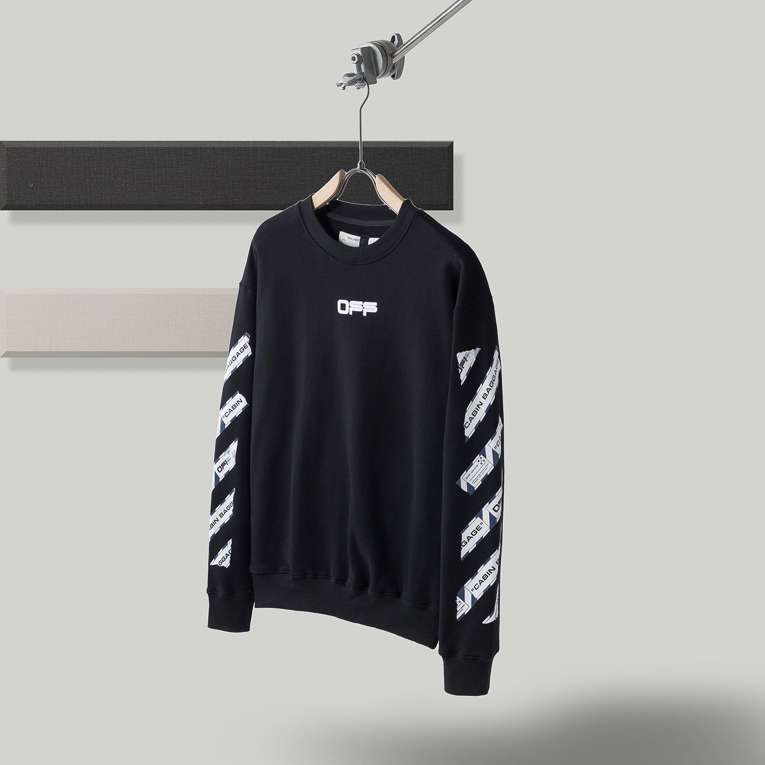 OFF-WHITE $45 gallery