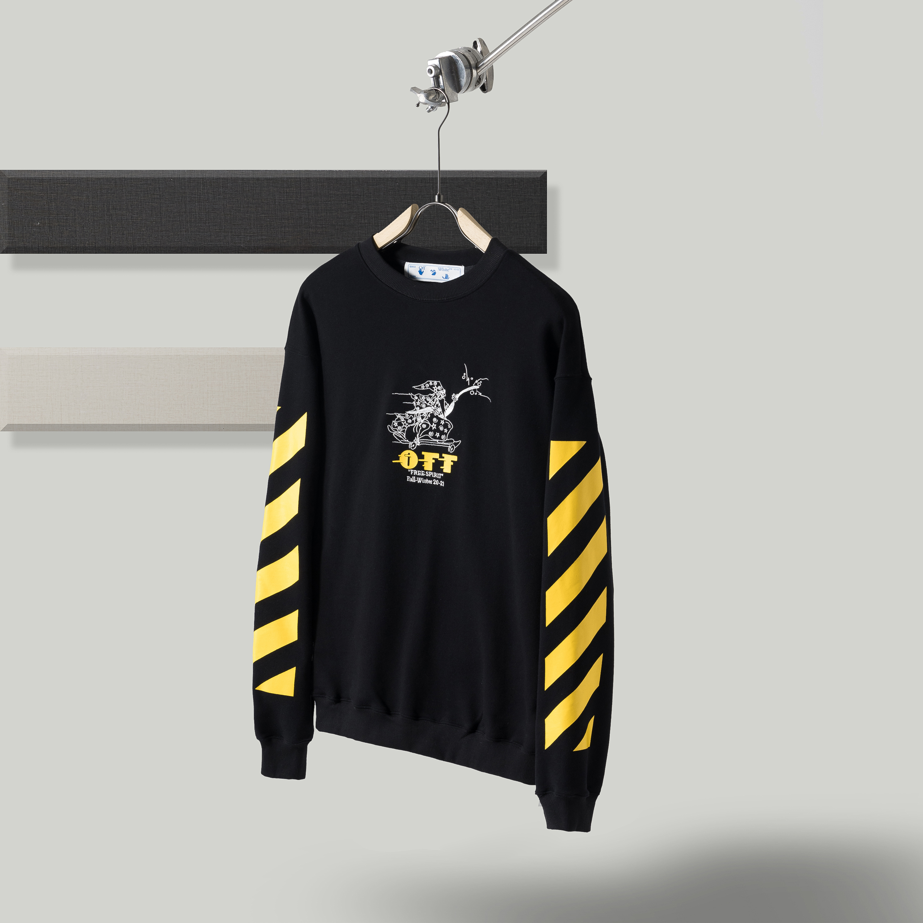 OFF-WHITE $46 gallery