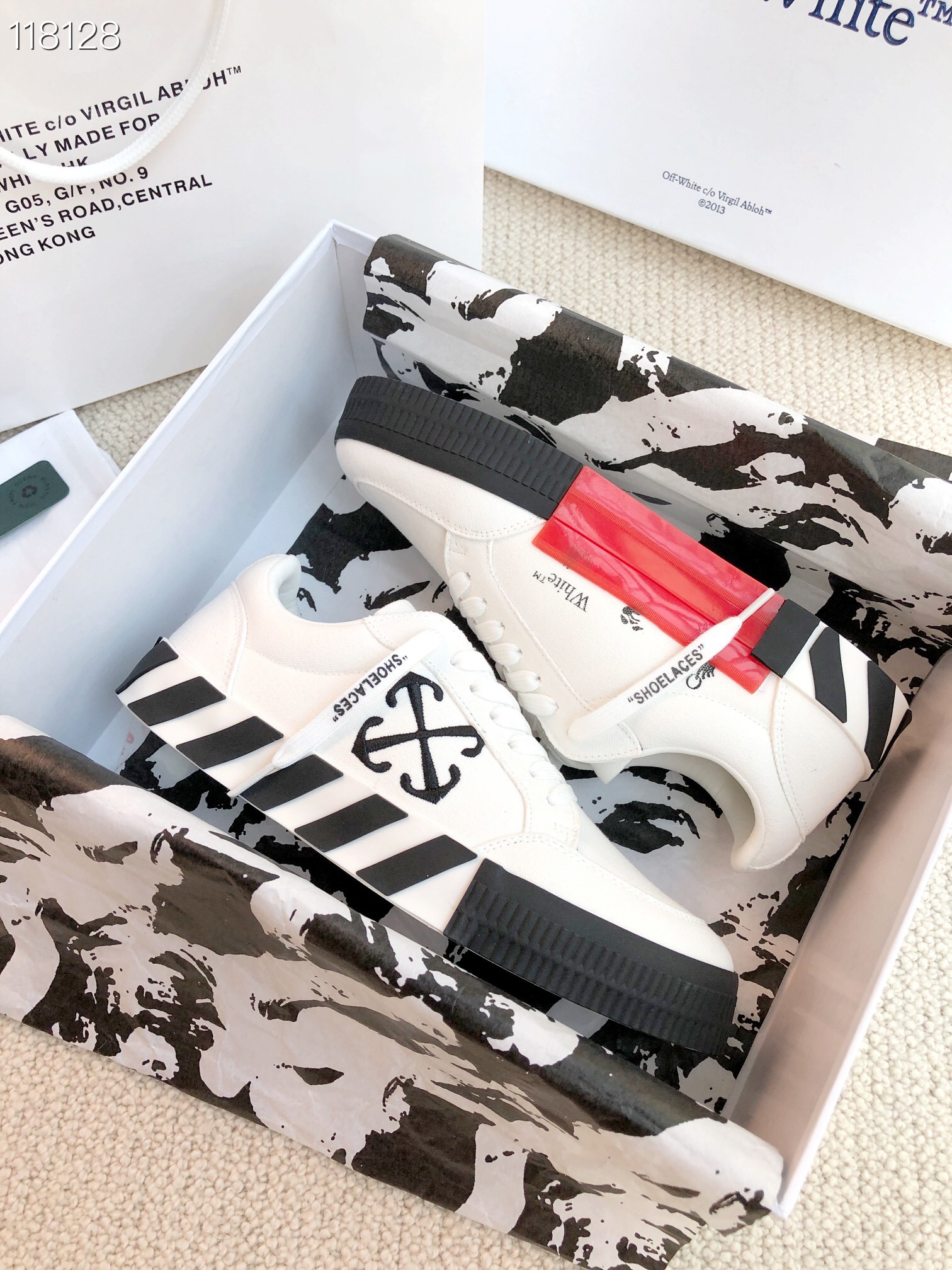 OFF-WHITE $85 gallery