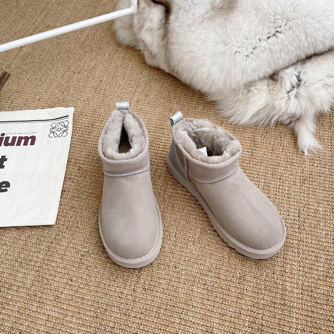 Oo1233-275.69💴38.83$UGG gallery