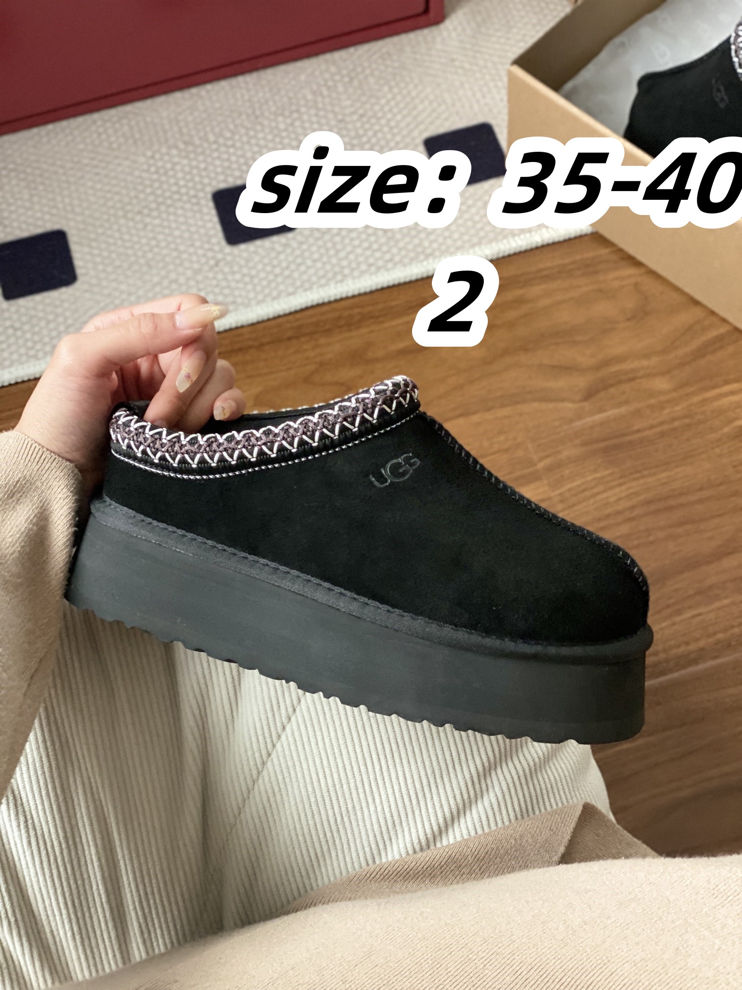 Oo1342-307.2💴42.66$UGG gallery