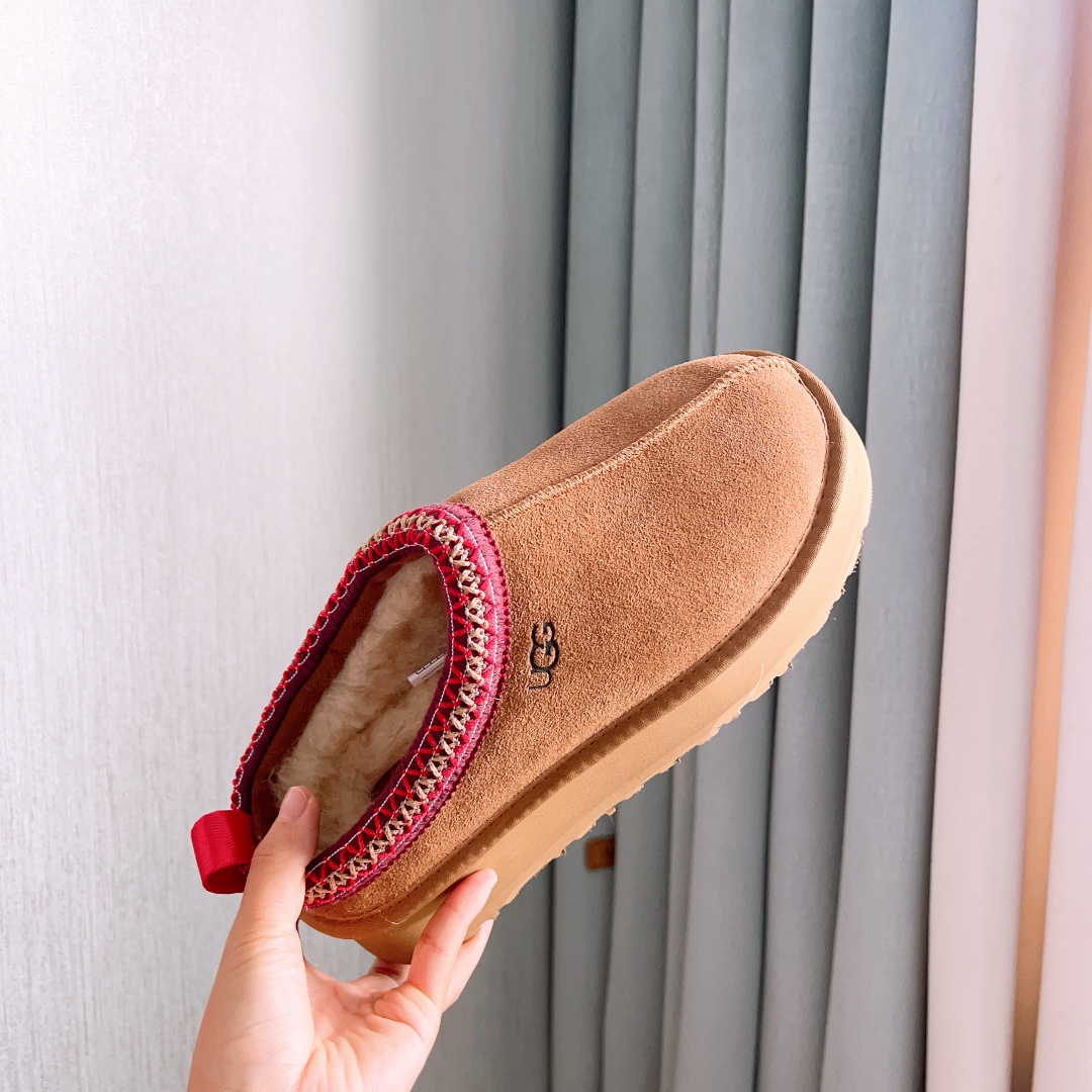 Oo1342-307.2💴42.66$UGG gallery