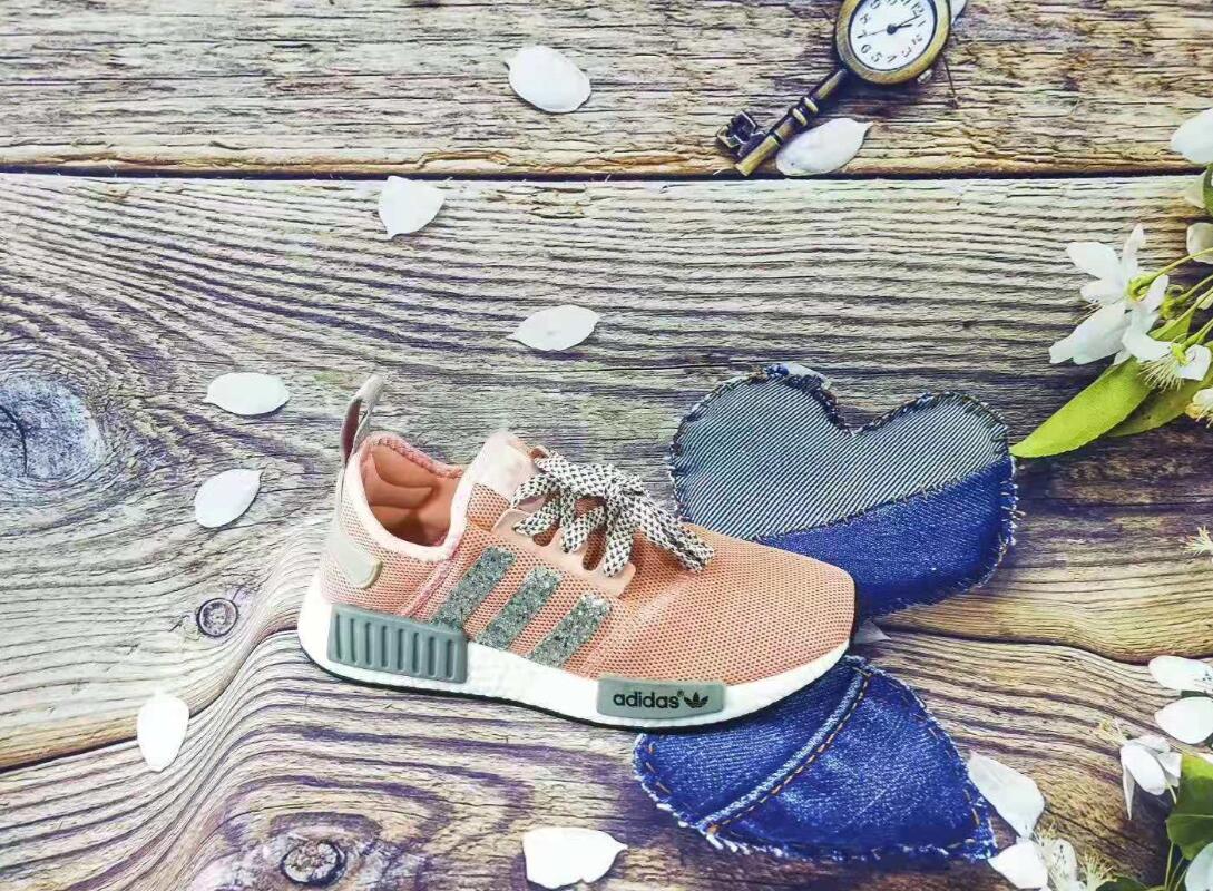 PFB nmd glitter 49.99usd 编号351-2899-R gallery