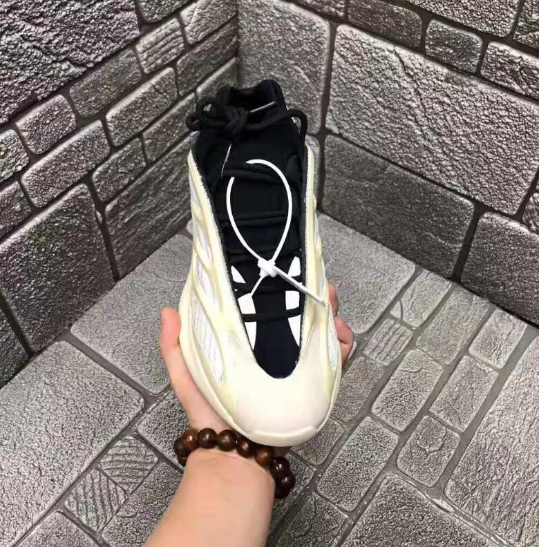 PHZ Yeezy-700V3  59.99usd gallery