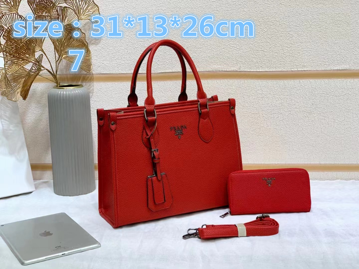 PRADA 39.66$ code 404-5741-R gallery