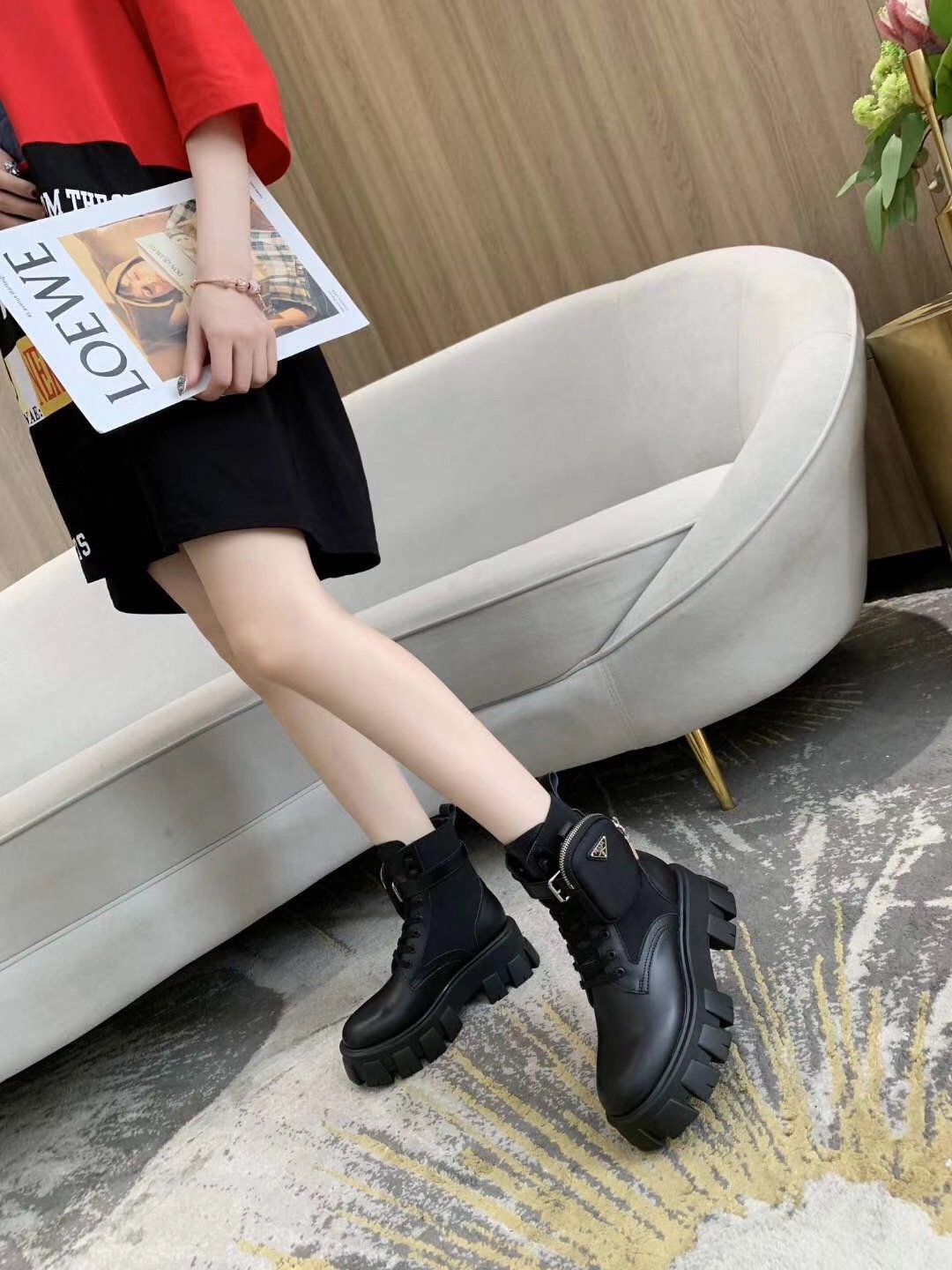 PRADA 60.88$ 编号shu-2413-R gallery