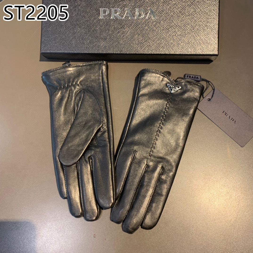 PRADA $50 gallery