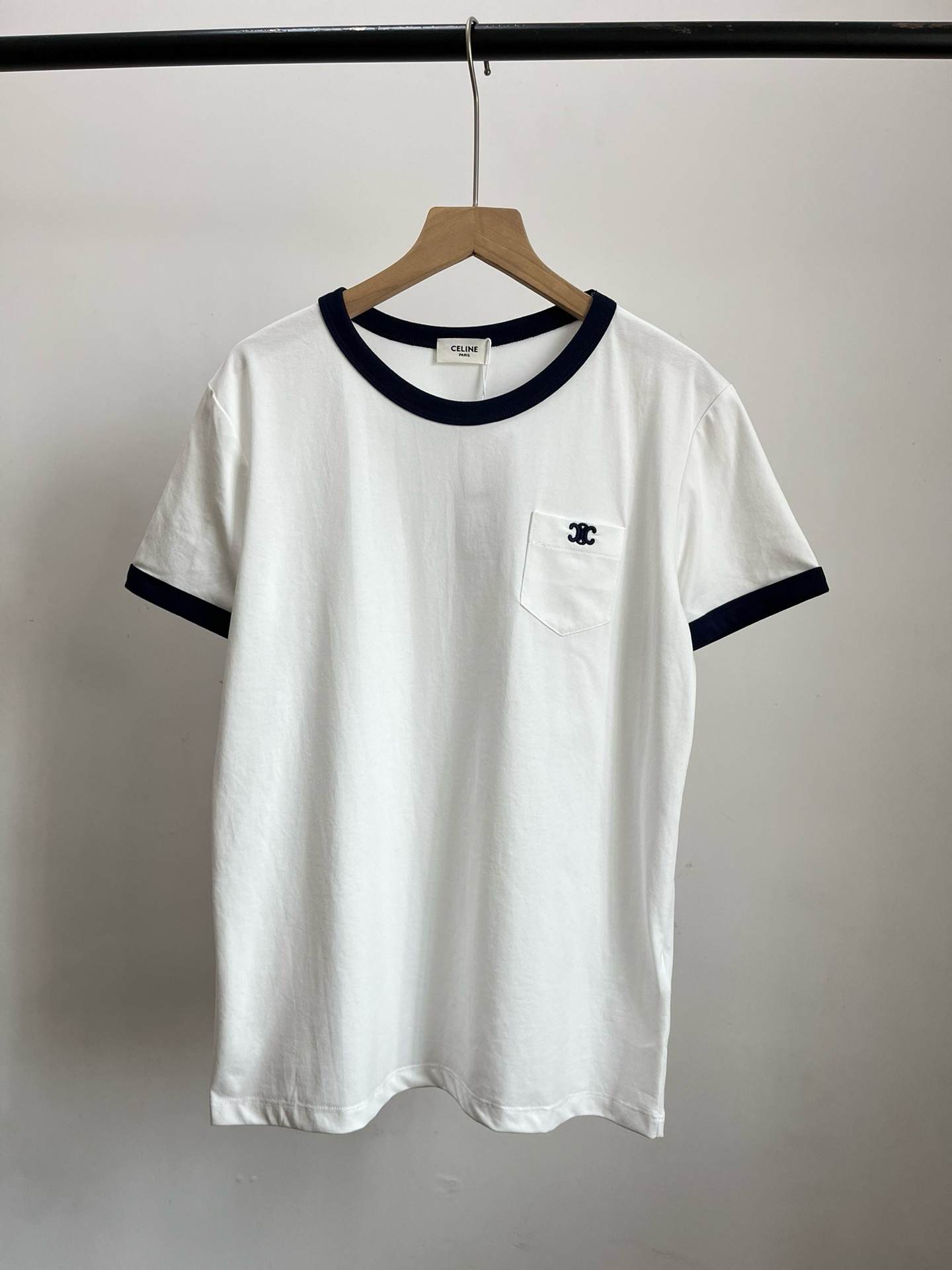 PX051，Celine t shirt 26.79 gallery