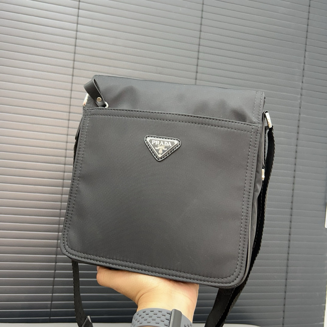 Prada 39.99$  code 306-7124-R gallery