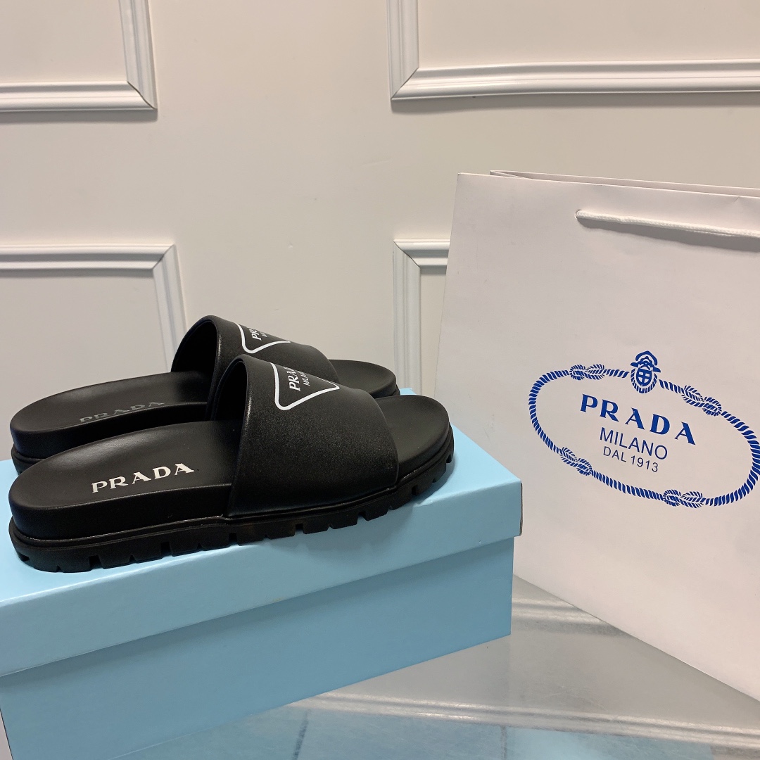 Prada 39.99$ code 449-5794-R gallery