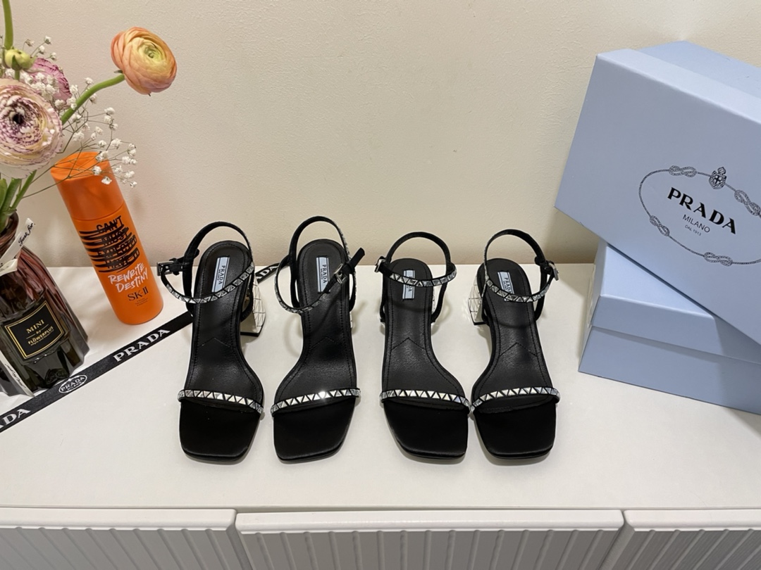 Prada 44.73$ code 449-6461-R gallery