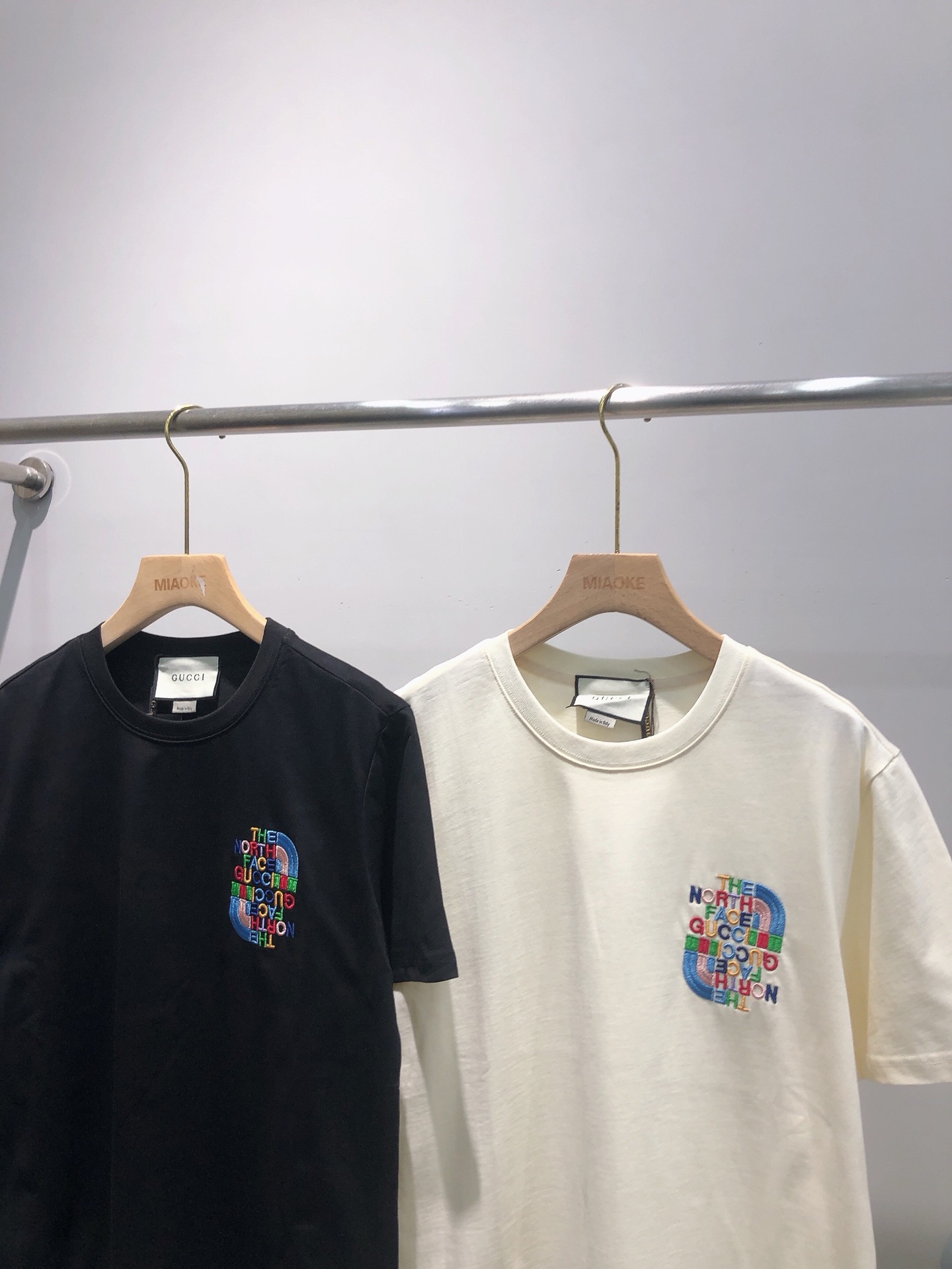 SL034-SL035，Gucci t shirt 25.58 gallery